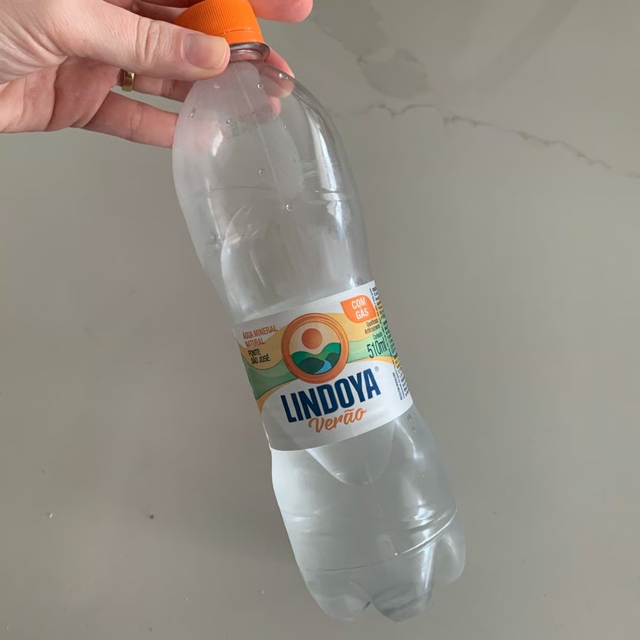 Água Mineral com Gás Lindoya 1,25 L